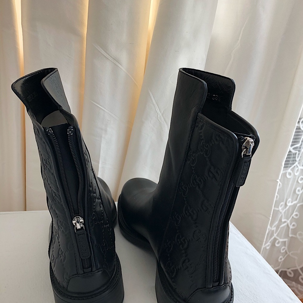 Gucci Leather Boots